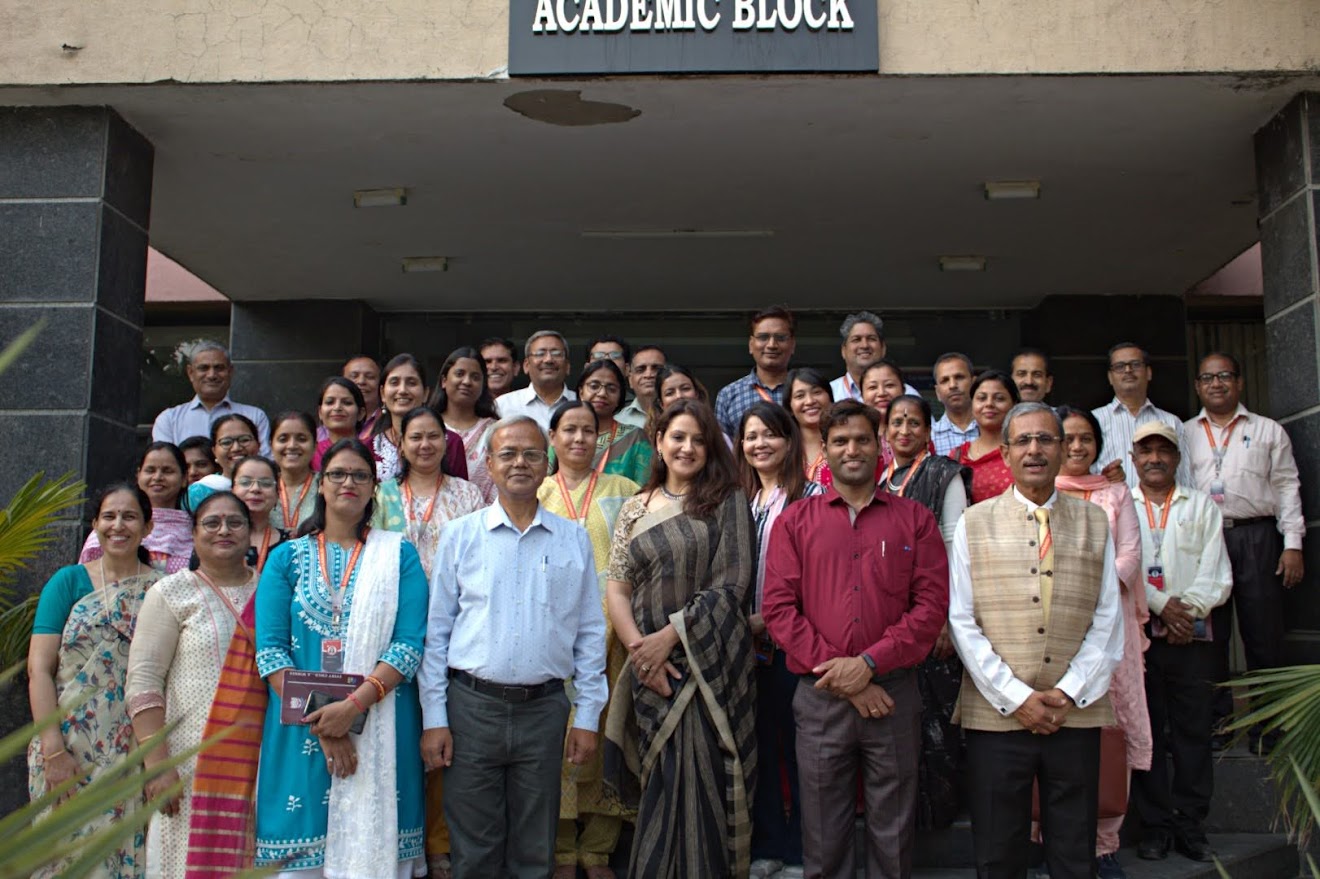 Workshop on Power Dressing